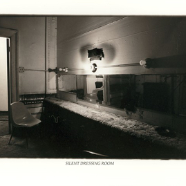 SILENT DRESSING ROOM.jpg